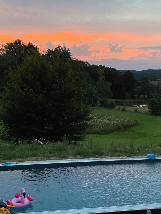 Une Pause En Correze Sarroux Dış mekan fotoğraf