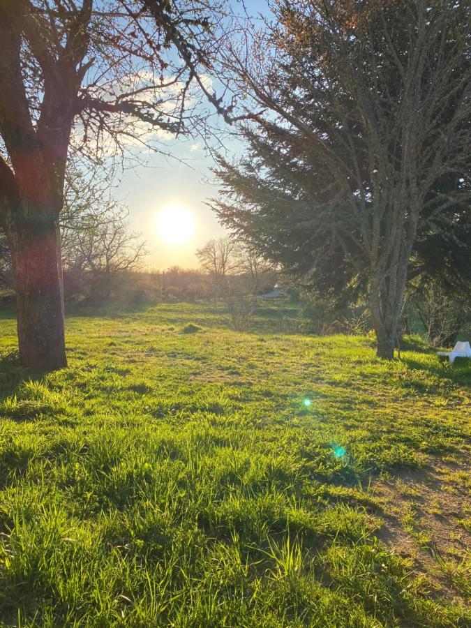 Une Pause En Correze Sarroux Dış mekan fotoğraf